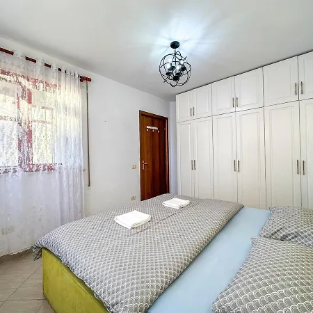 Ruby Grace Apartment *
