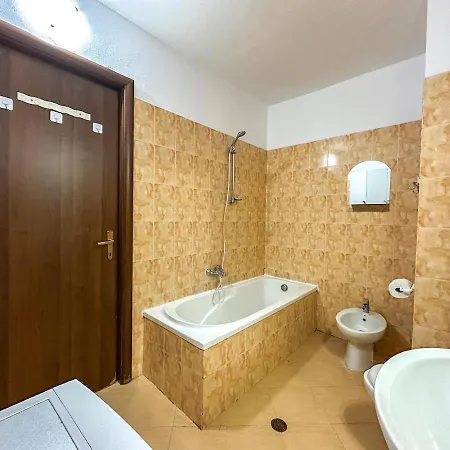 Ruby Grace Apartment *