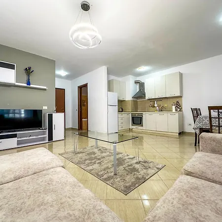 Ruby Grace Apartament *